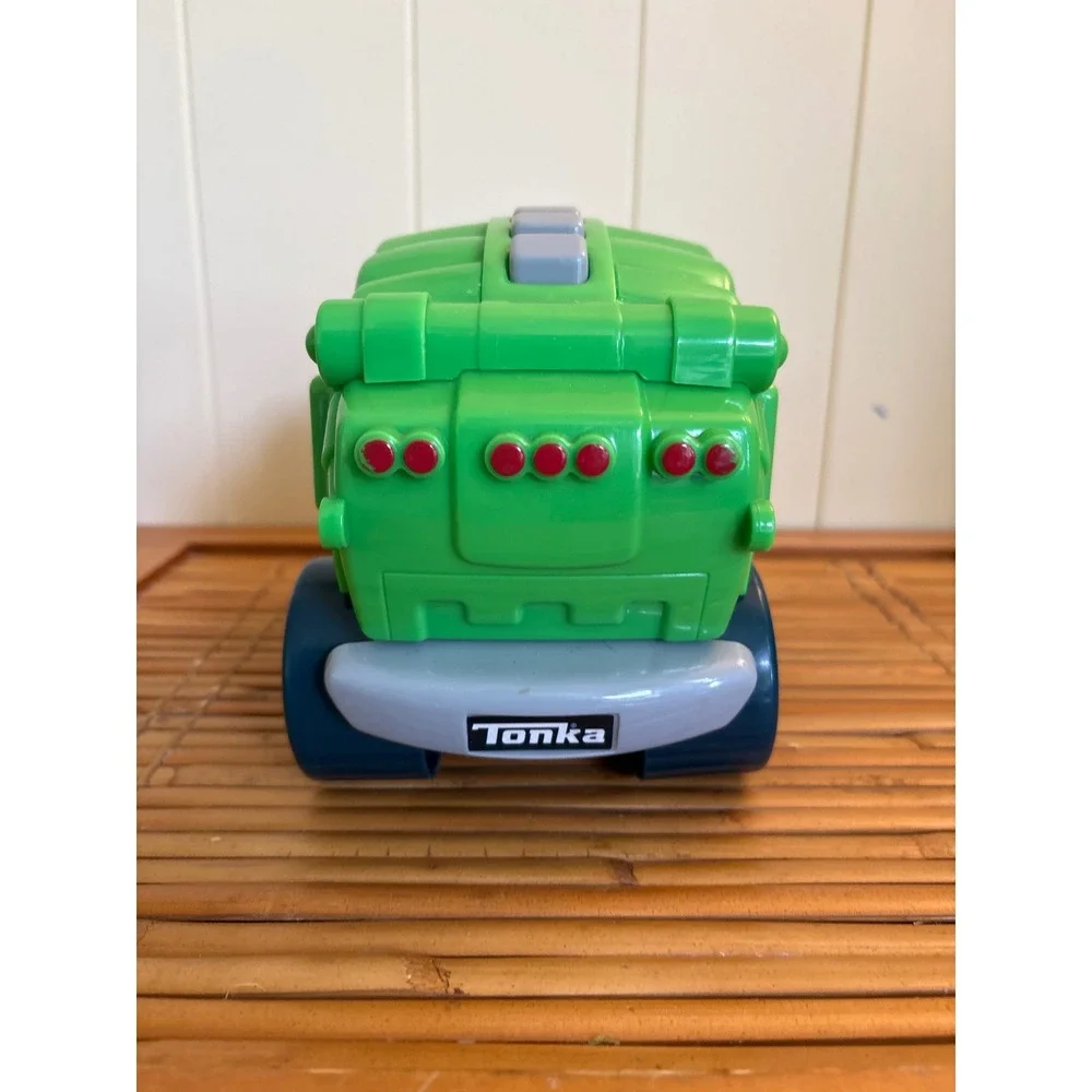 Tonka Haulers Toy Truck Set Dump Truck and Recycling Garbage Truck Blue Green